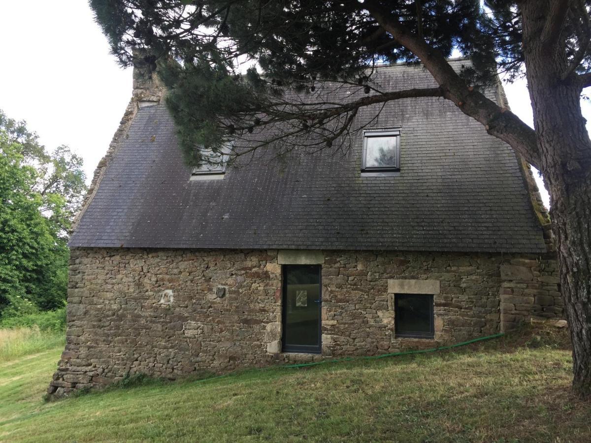 Gite Au Calme 2 A 6 Personnes Dans Un Paysage Totalement Paisible -Plages A 22 Min- Quite Cottage 2 To 6 Persons In Total Peaceful Landscape -Beaches At 22 Min- Landévant Exterior foto