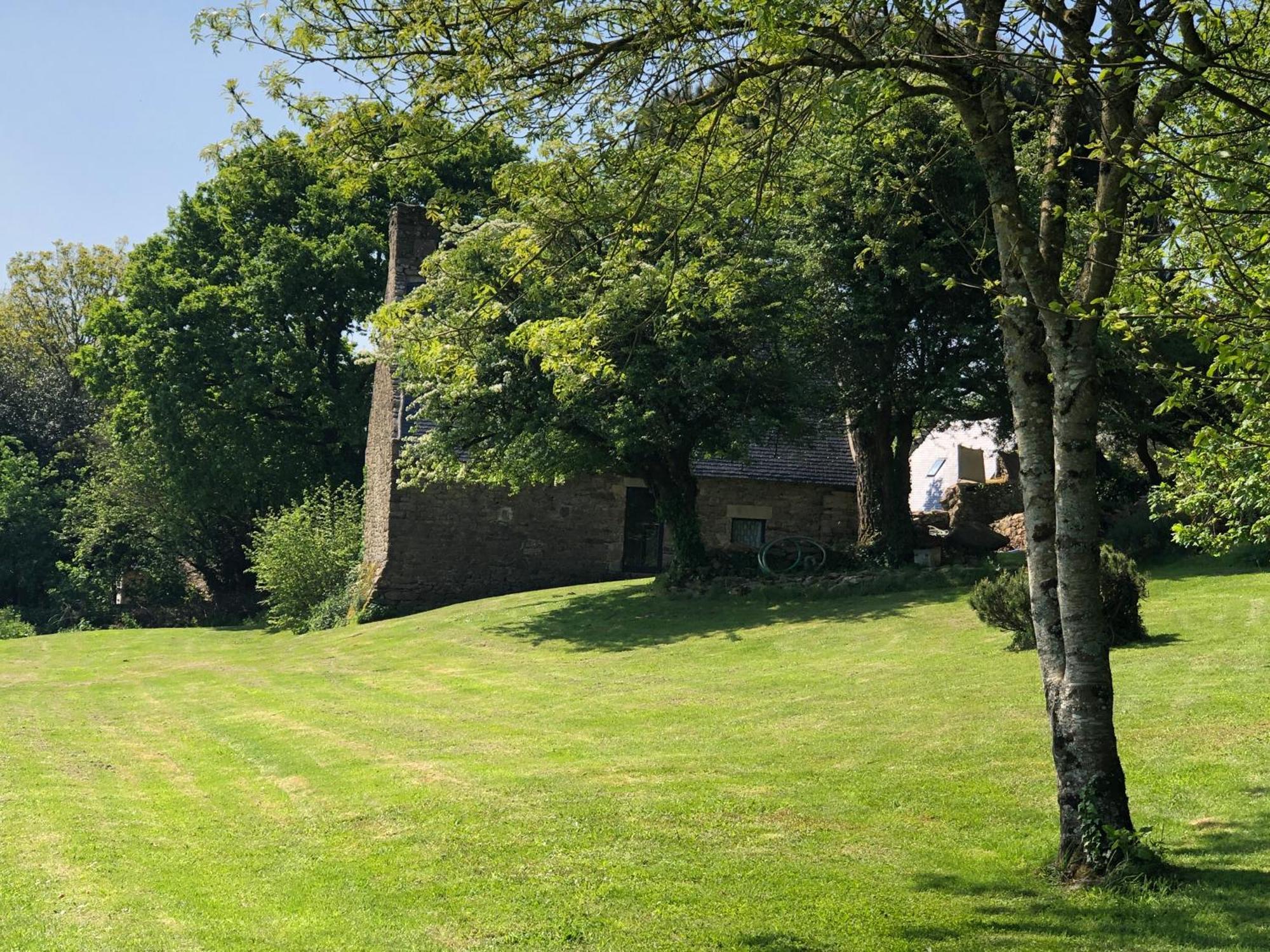 Gite Au Calme 2 A 6 Personnes Dans Un Paysage Totalement Paisible -Plages A 22 Min- Quite Cottage 2 To 6 Persons In Total Peaceful Landscape -Beaches At 22 Min- Landévant Exterior foto